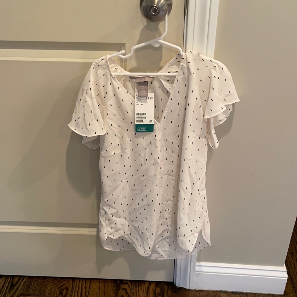 H&M blouse never worn.